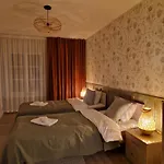 Raunex Apartment