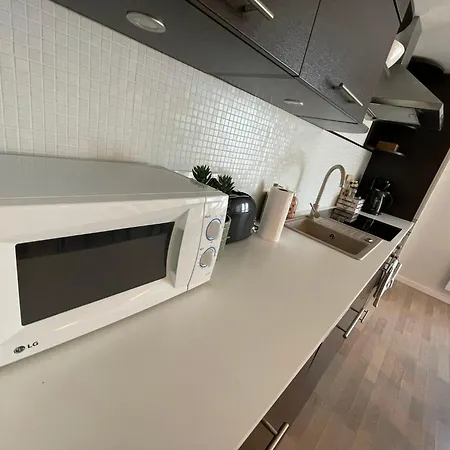 Raunex Apartment