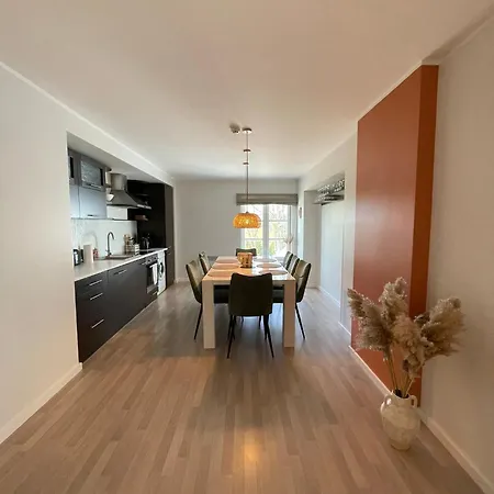 Raunex Apartment