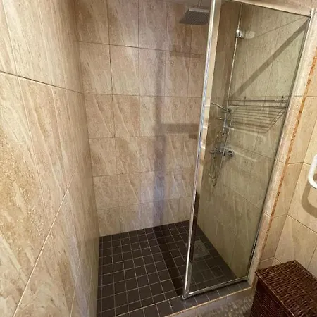 Raunex Apartment *